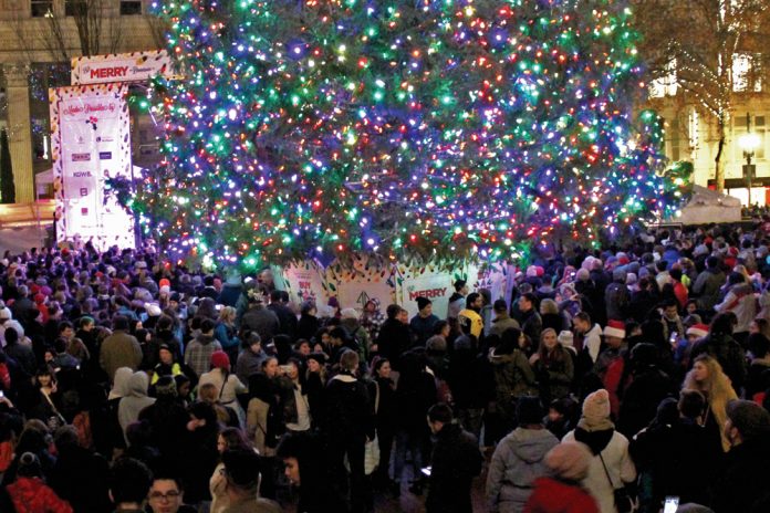 TreeLighting_dunkle_web