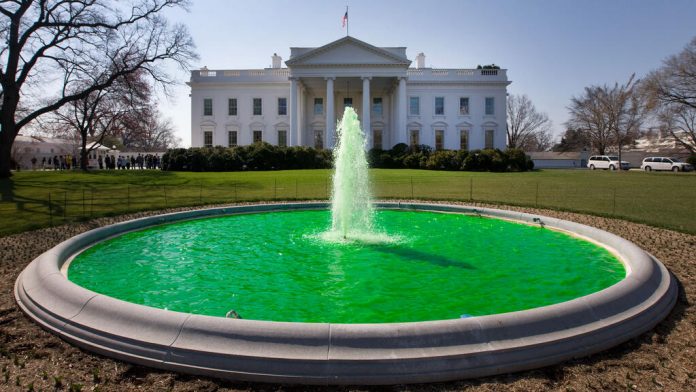 White_House_fountain_dyed_green_for_Saint_Patrick's_Day_2011