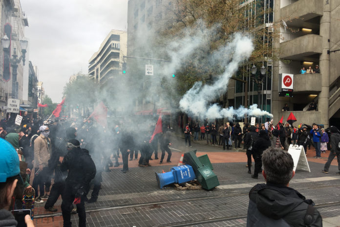 opin_blackbloc_johnson_web