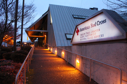 The Oregon Red Cross offers free CPR and first-aid training to its volunteer staff, and time commitments to the organization are flexible.