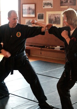 Peter Kramer, a martial arts instructor, has volunteered to teach self-defense principles to women in the PSU community.