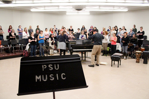 Sing, singa song: Vox Femina, conducted by Ethan Sperry, rehearses for this weekend’s choir concert.