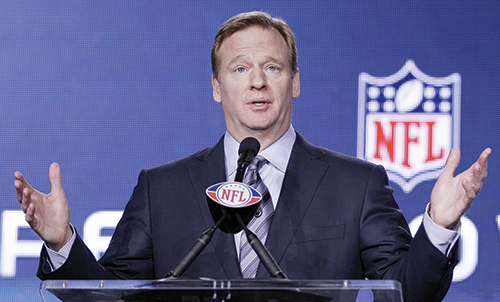 Roger Goodell participated in a Reddit AMA on Monday. The commissioner answered fans’ questions about a variety of topics, throwing in his share of gaffes along the way. © AP