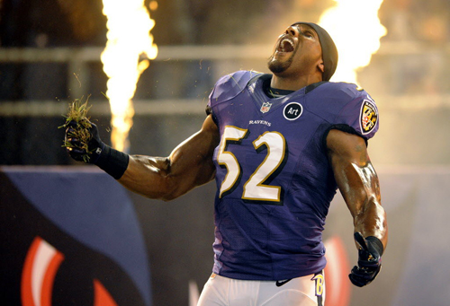 Ravens linebacker Ray Lewis says "It is time for me to create a new legacy" after 17 NFL seasons. ©AP