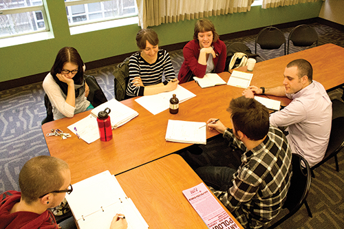 The food action collective meets to discuss their election process for spring term on Monday. Photo by Corinna Scott.
