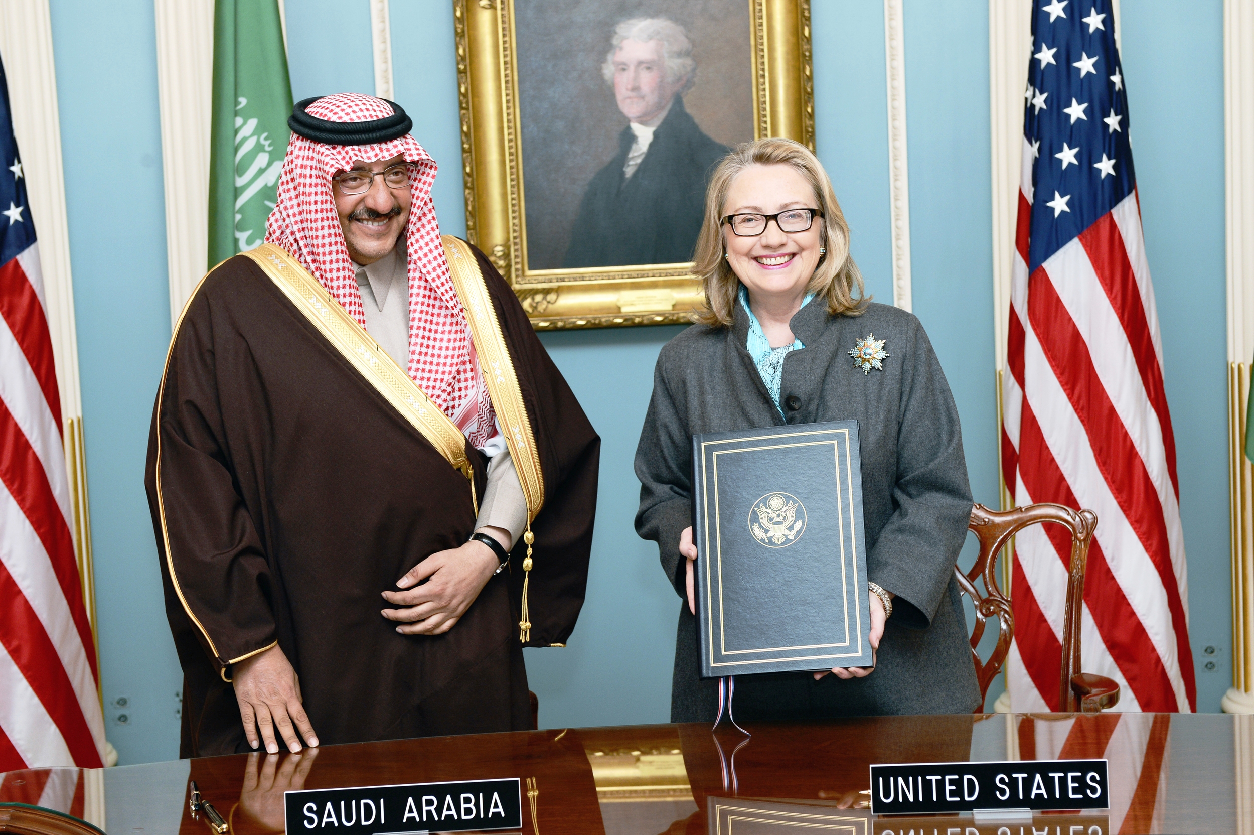 Saudi Arabia’s Crown Prince Mohammad bin Nayef meeting U.S. Secretary of State Hillary Clinton in 2013. Bin Nayef attended PSU from 1977–80. Photo courtesy of the U.S. Department of State